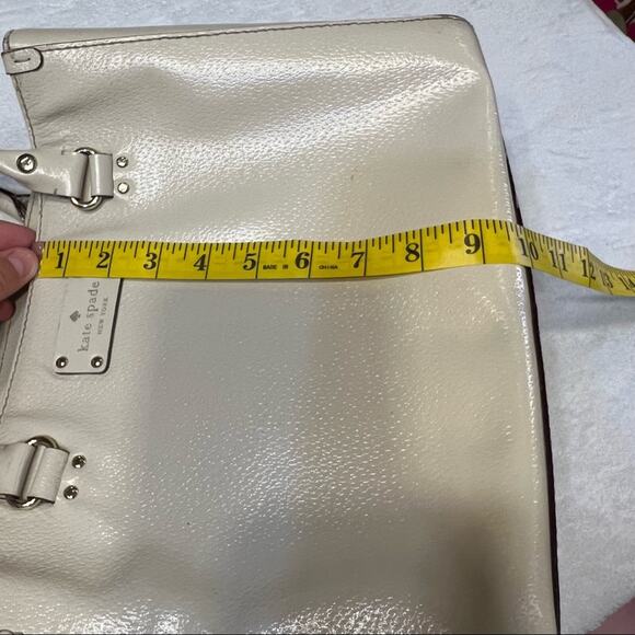 Kate Spade Quinn Medium Tote Bag Wellesley White Cream Shoulder Purse - Picture 13 of 15